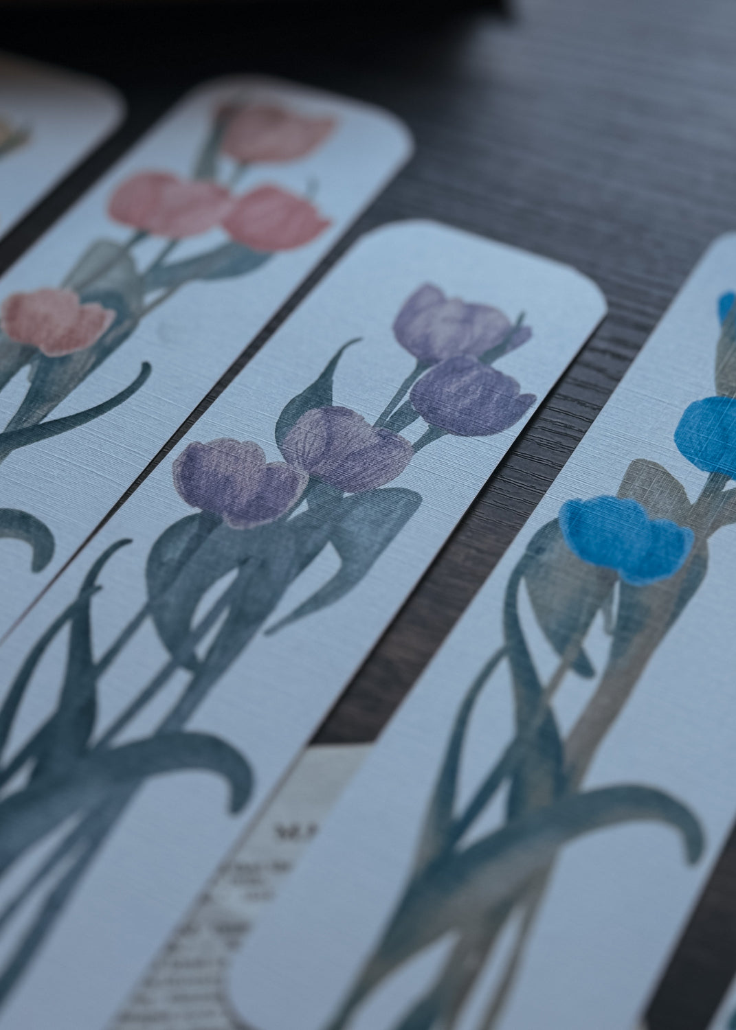 Tulip Bookmark Set