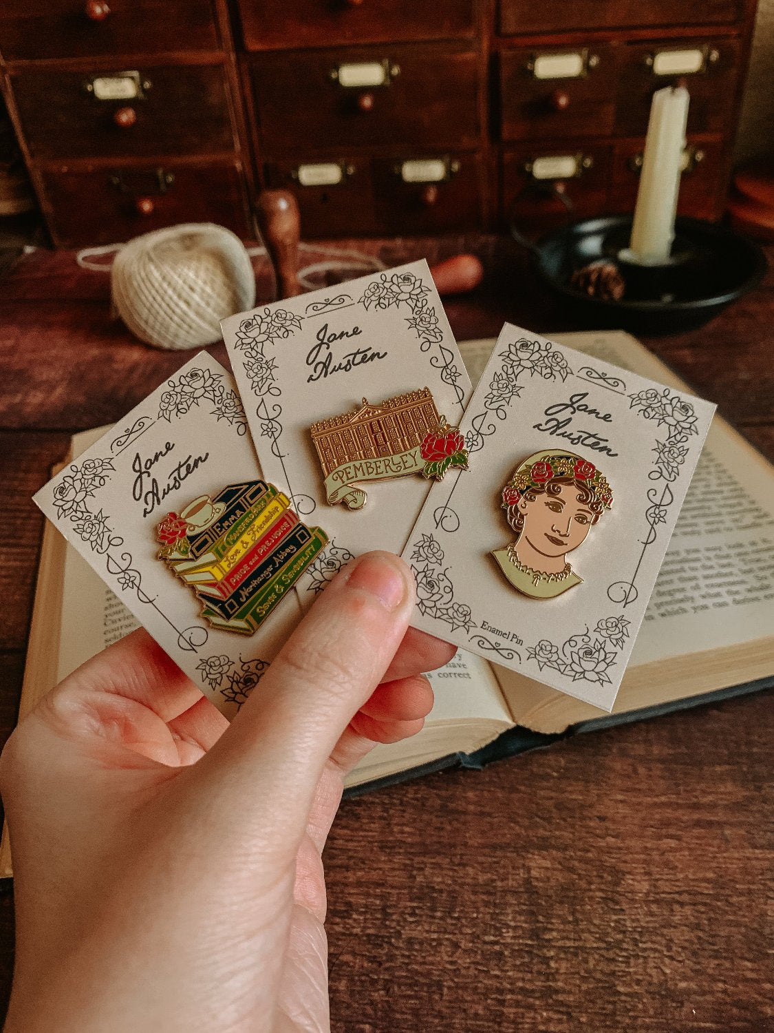 Jane Austen Enamel Pin - Book Stack