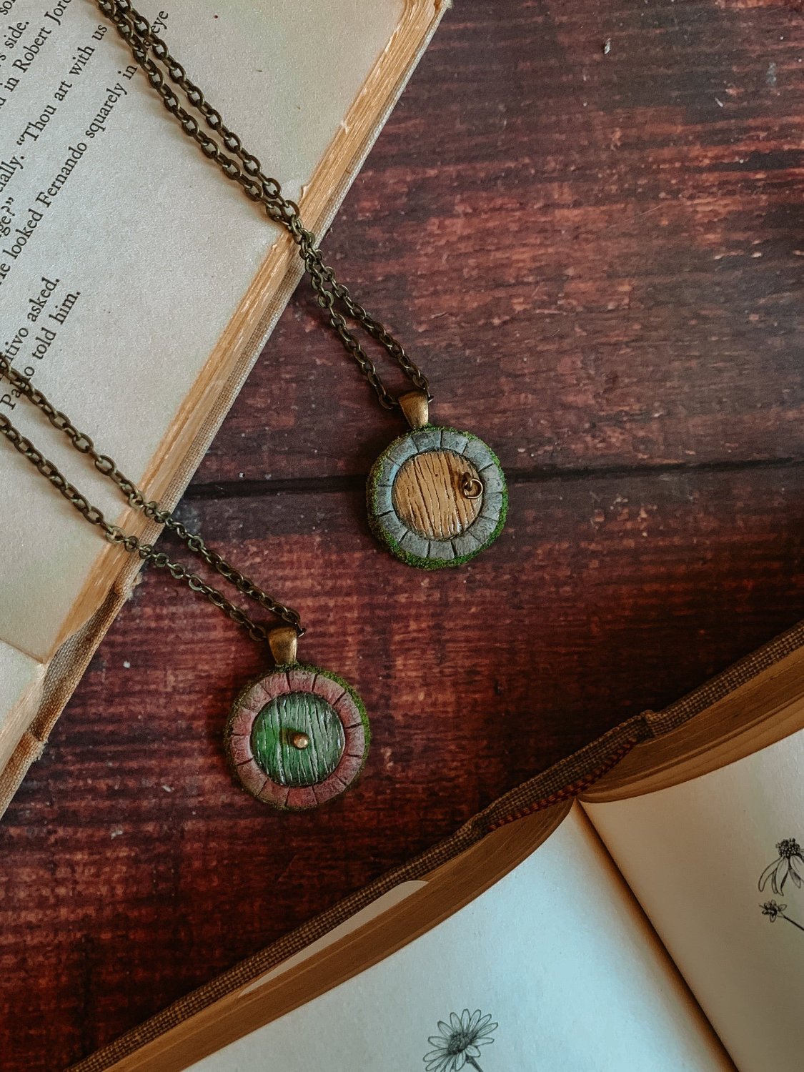 Clay Door Necklace in Green