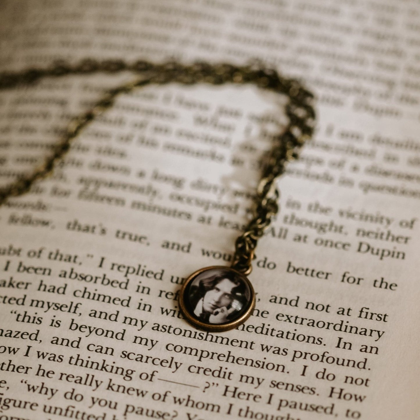 Tiny Oscar Wilde Necklace